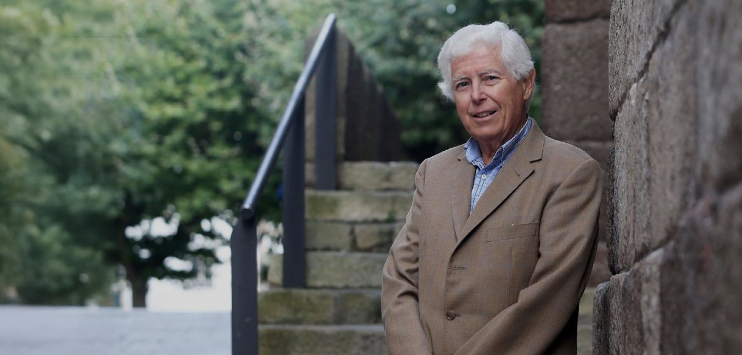 Dr. Antonio Bascones