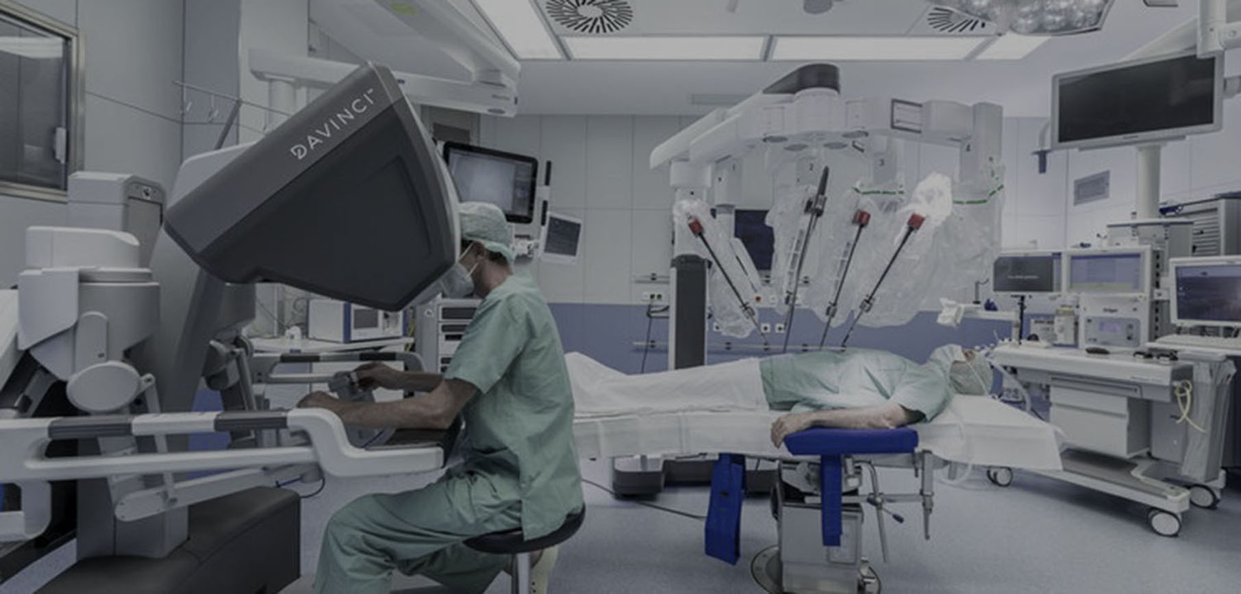 Equipamiento Médico: Fundamentos y Avances