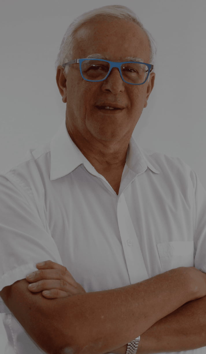 Dr. Rafael Mejicano Díaz