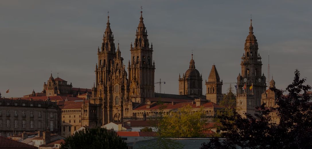 Facetas de Composites: la estética predecible (Santiago de Compostela)